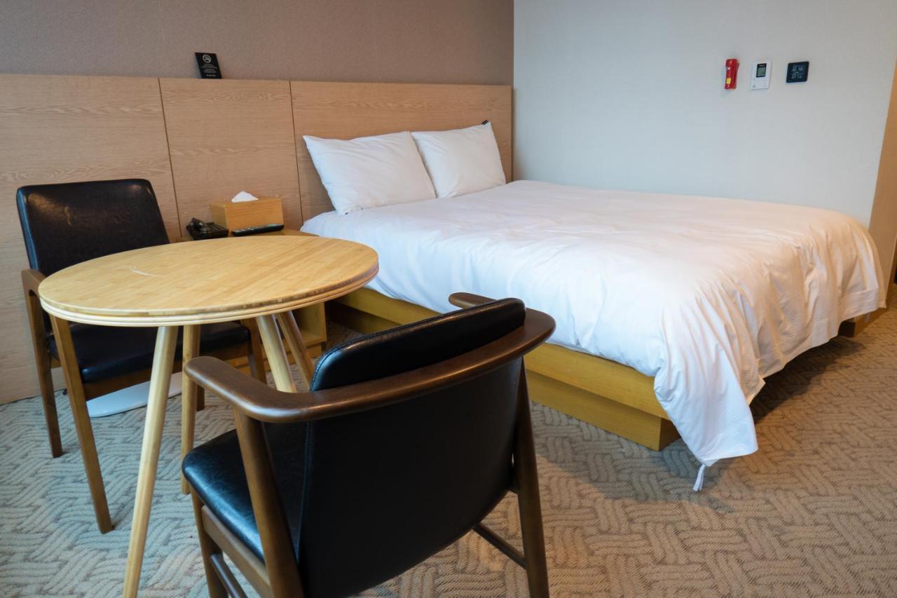 Jongno Lumia Tourist Hotel Seoul Exterior photo