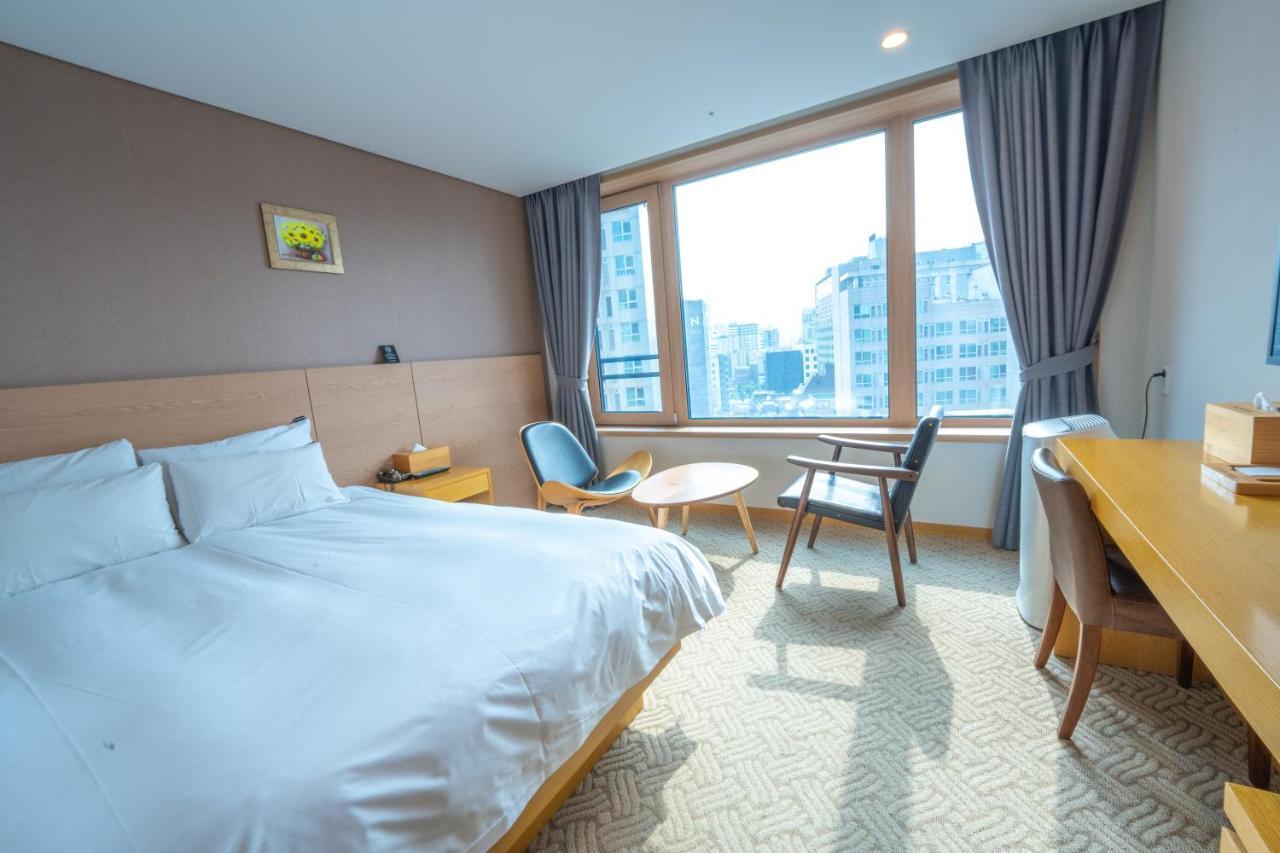 Jongno Lumia Tourist Hotel Seoul Exterior photo