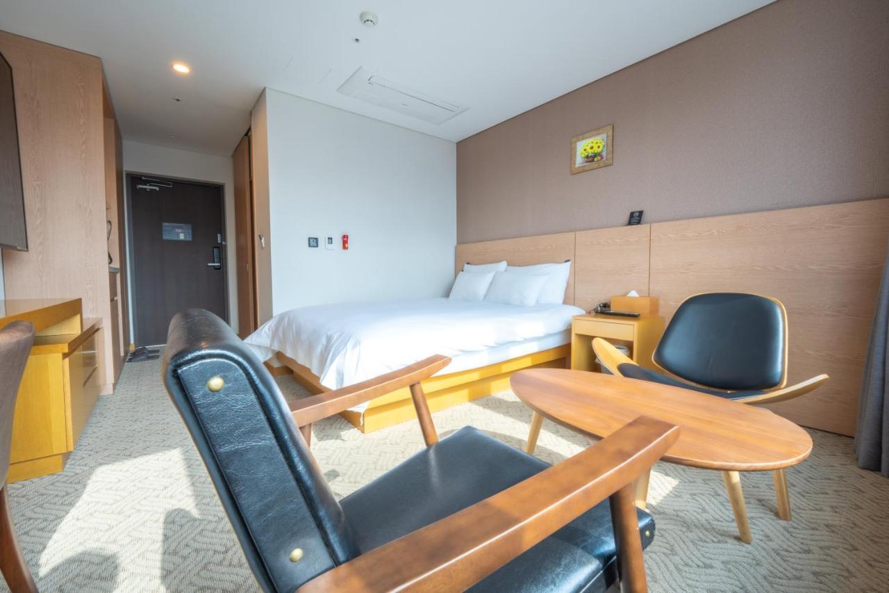 Jongno Lumia Tourist Hotel Seoul Exterior photo