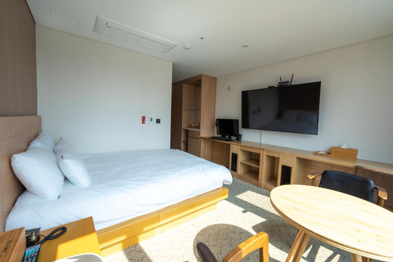 Jongno Lumia Tourist Hotel Seoul Exterior photo