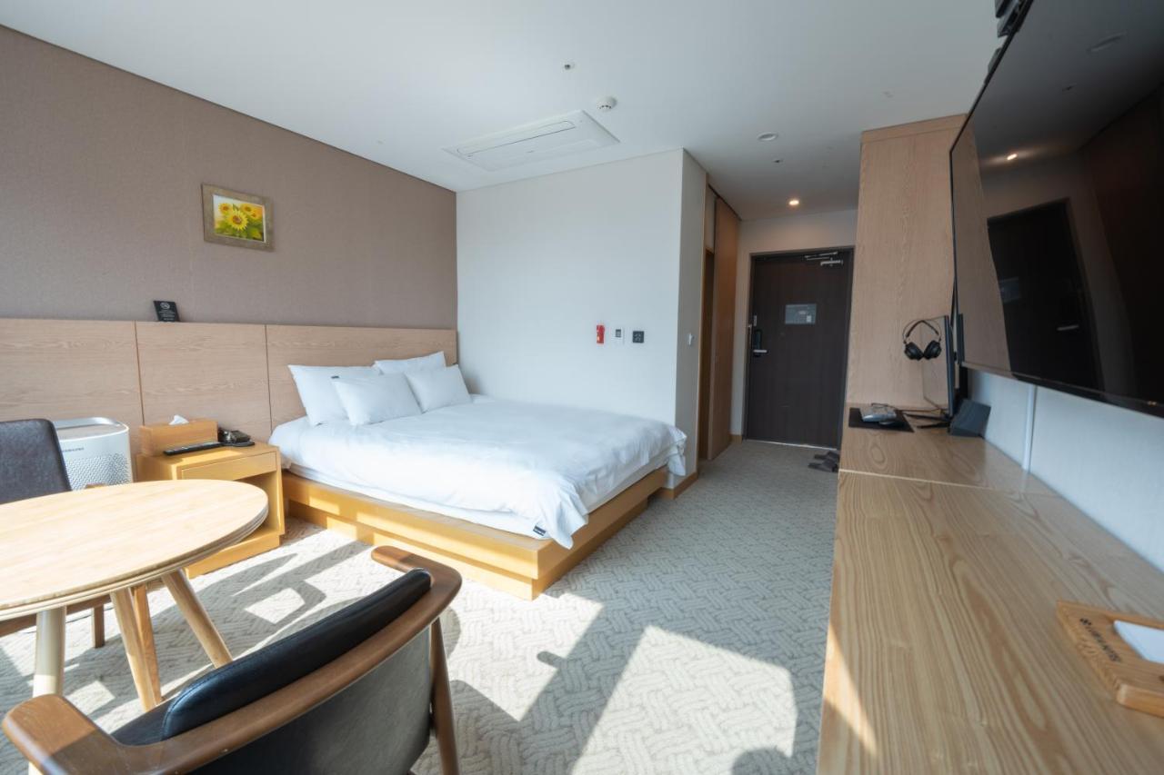 Jongno Lumia Tourist Hotel Seoul Exterior photo