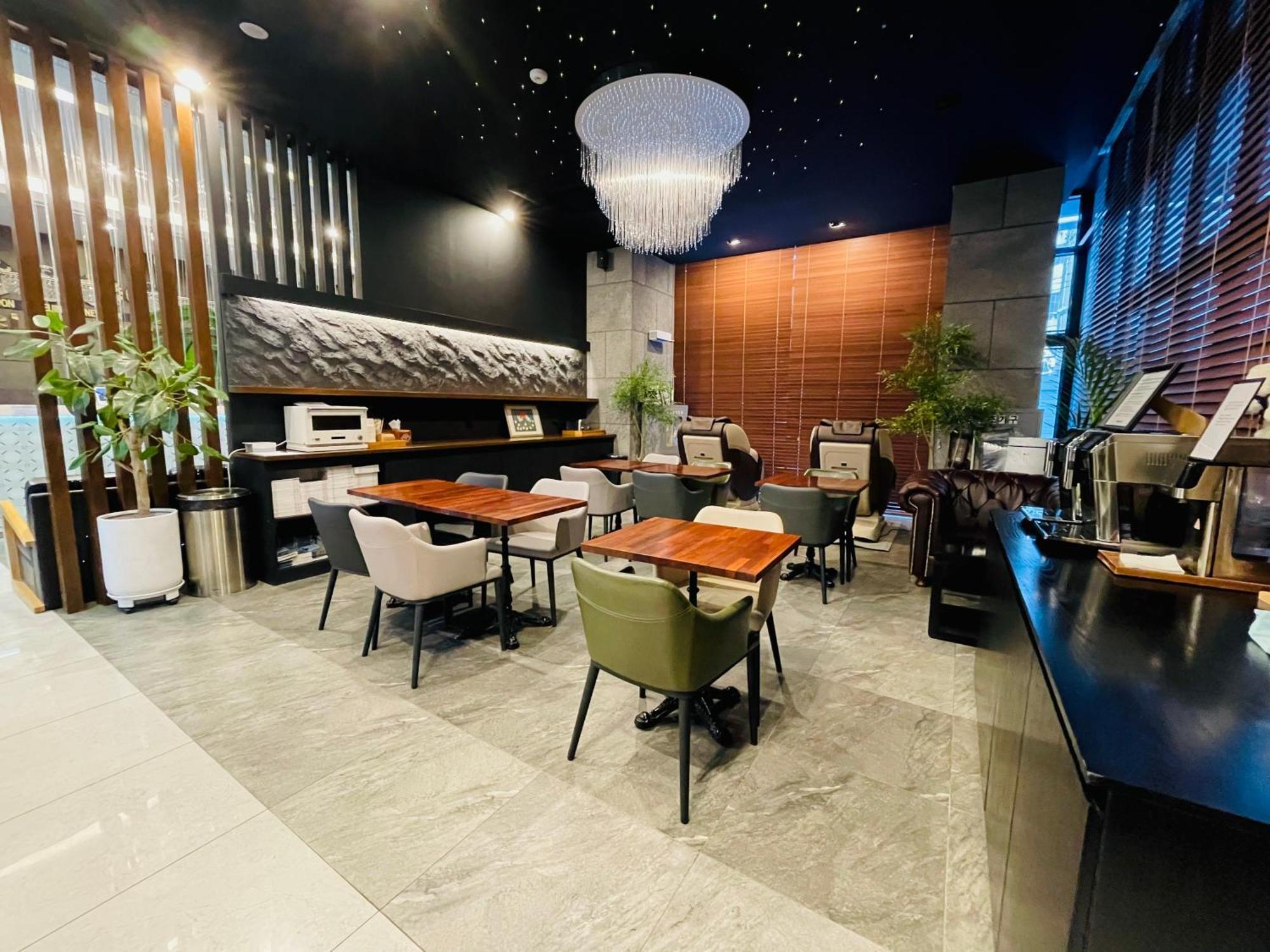 Jongno Lumia Tourist Hotel Seoul Exterior photo